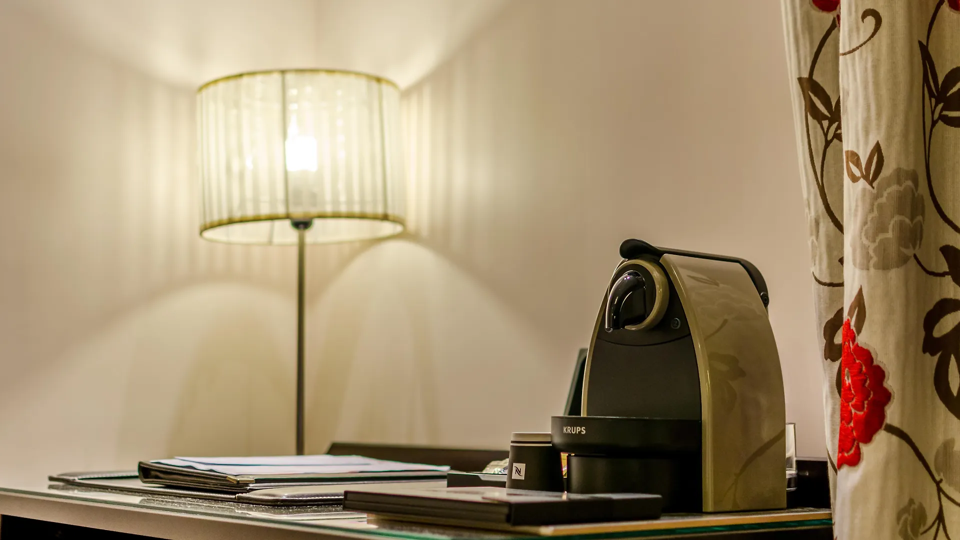 Riviera Renovated Szálloda 3*