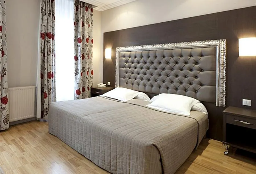 Riviera Renovated Szálloda
